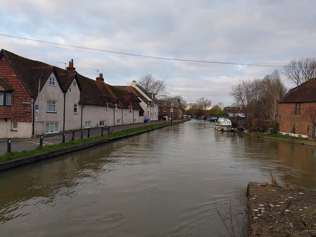 The River Kennet west of Newbury looking towards Kintbury at a normal winter level.